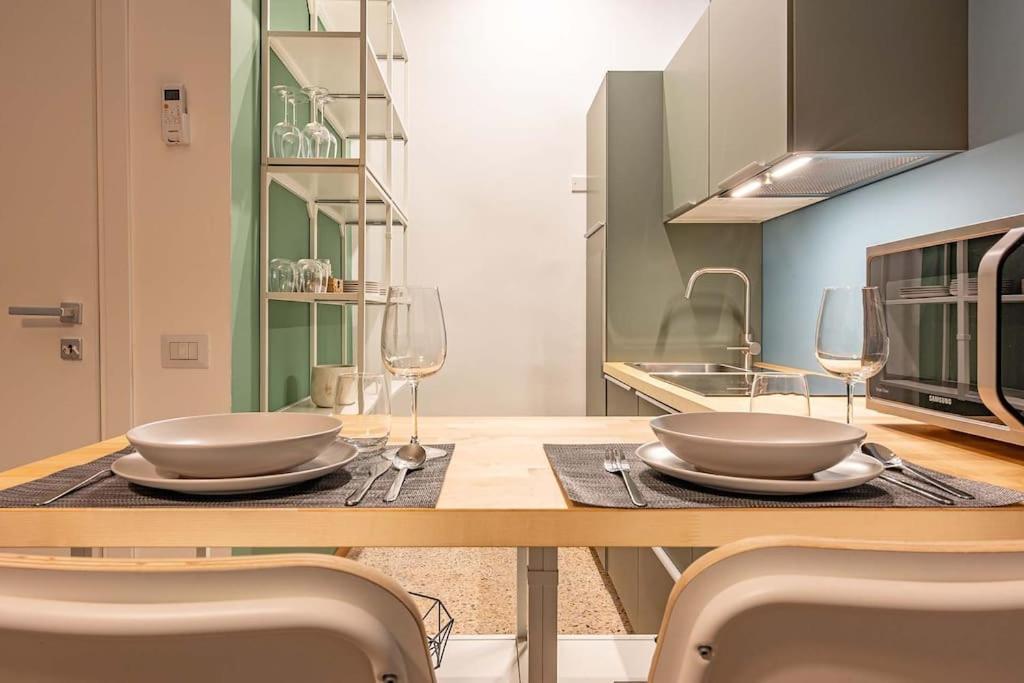 Guest Planet - Cozy Housing Porta Romana M3 Mailand Exterior foto